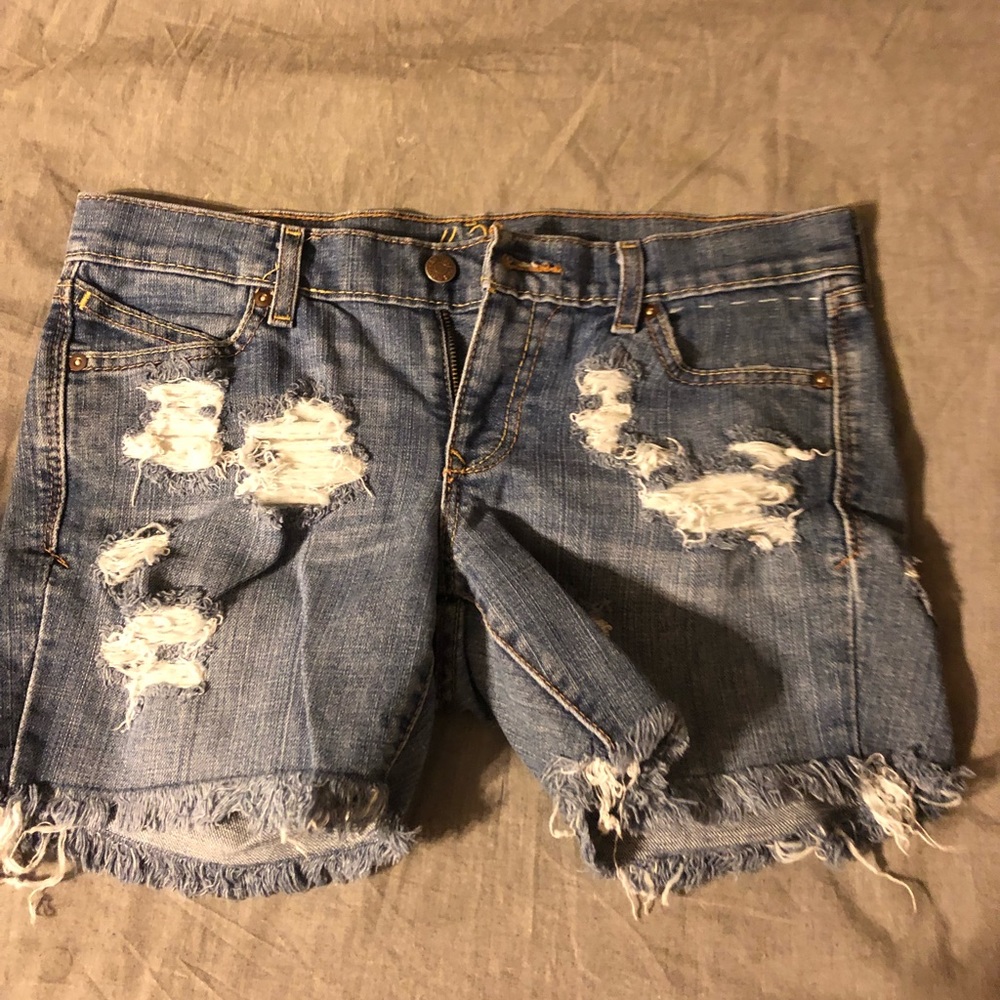 Old navy distressed jean shorts